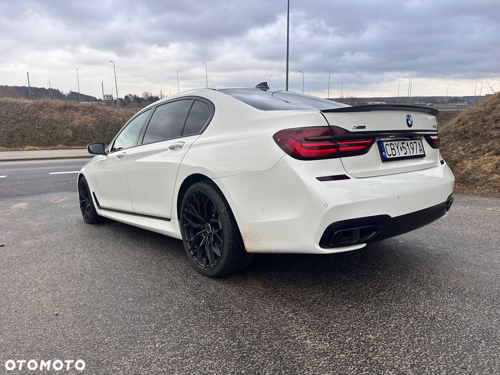 BMW Seria 7 740Li xDrive - 4