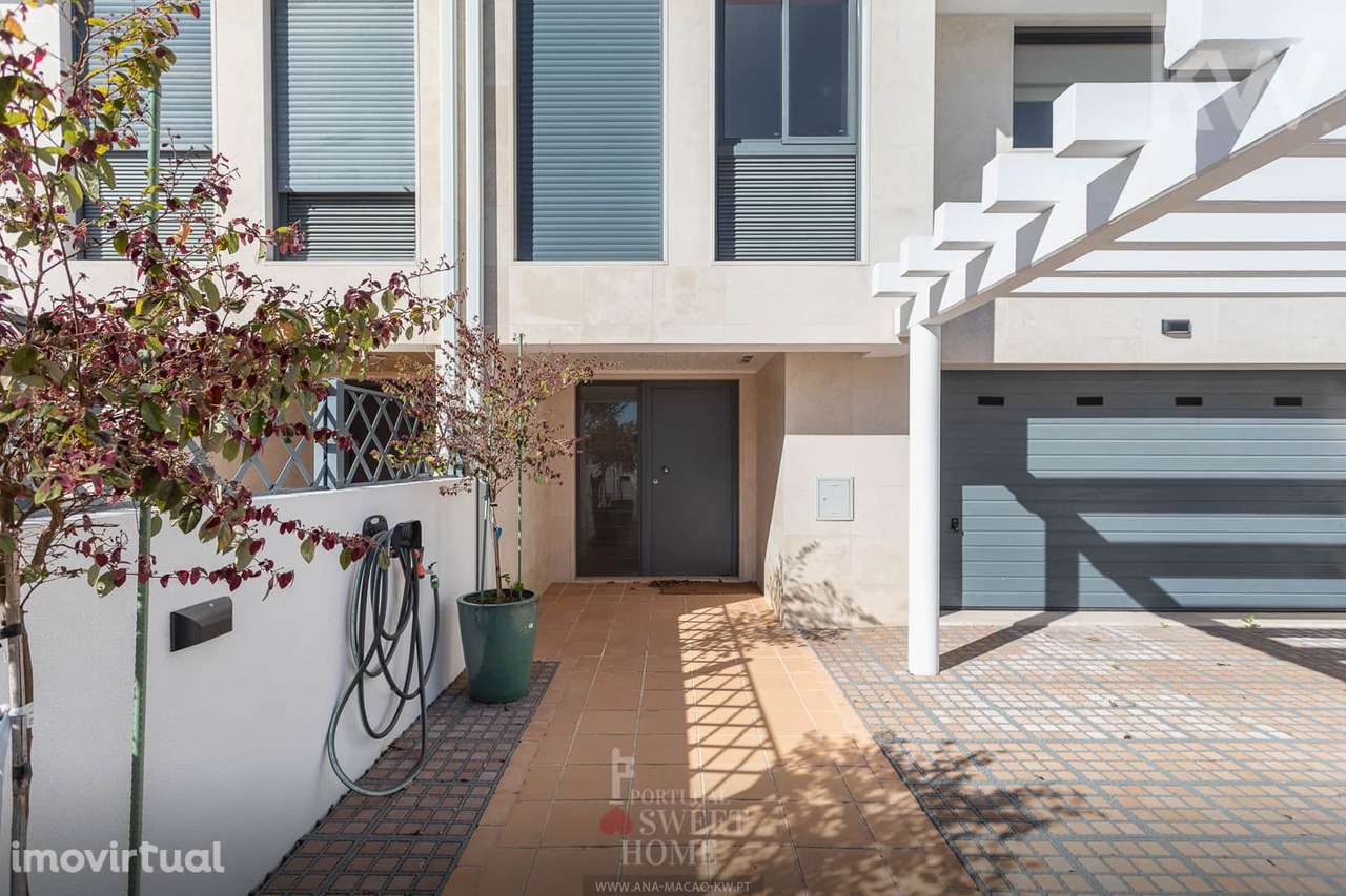 Oeiras Golf & Residence - Moradia em Banda T4+1 - Grande imagem: 3/60