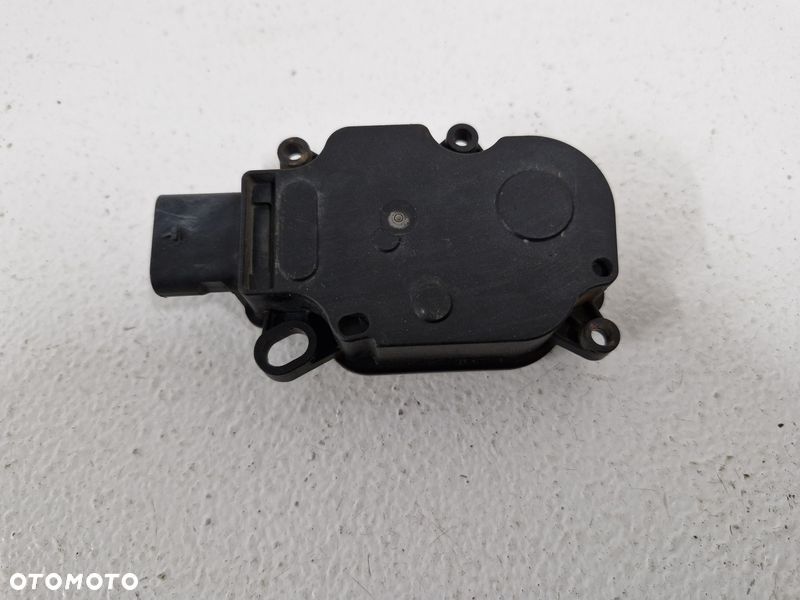 RENAULT CAPTUR 1 I CLIO 4 IV NASTAWNIK SILNICZEK ŻALUZJI ROLETY POWIETRZA - 1