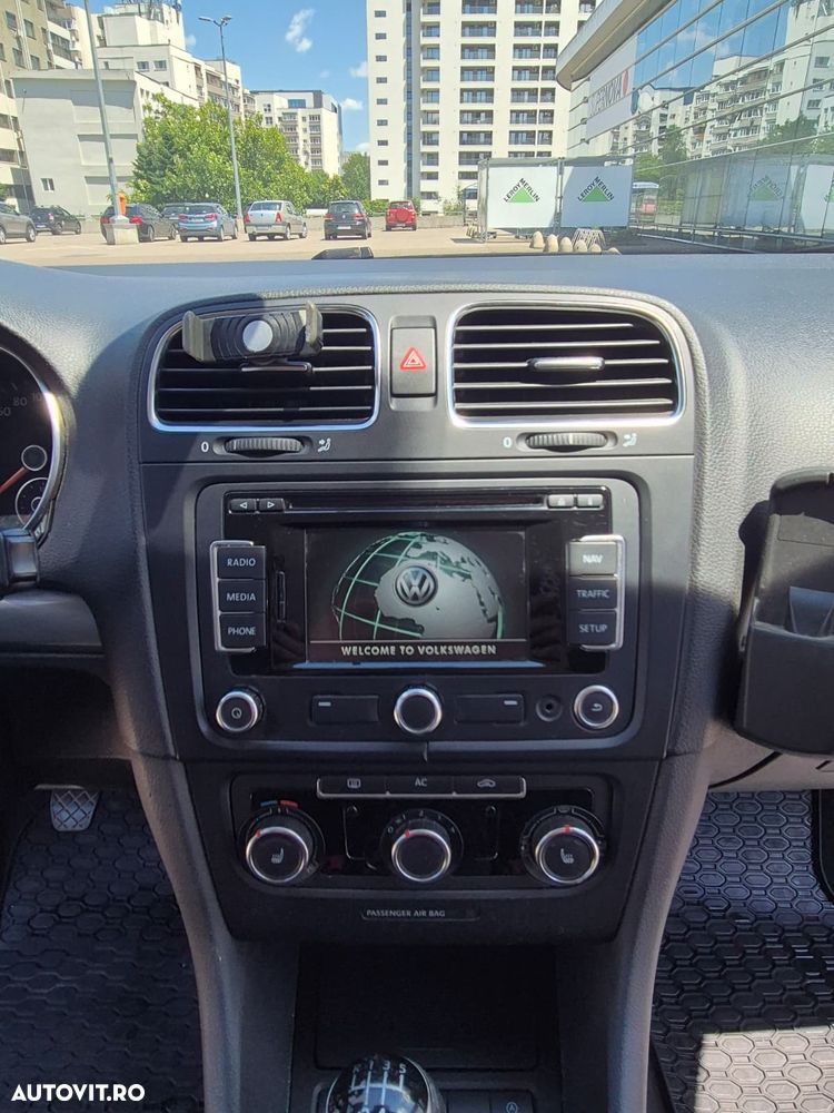 VOLKSWAGEN Golf 2012 — imagine 21