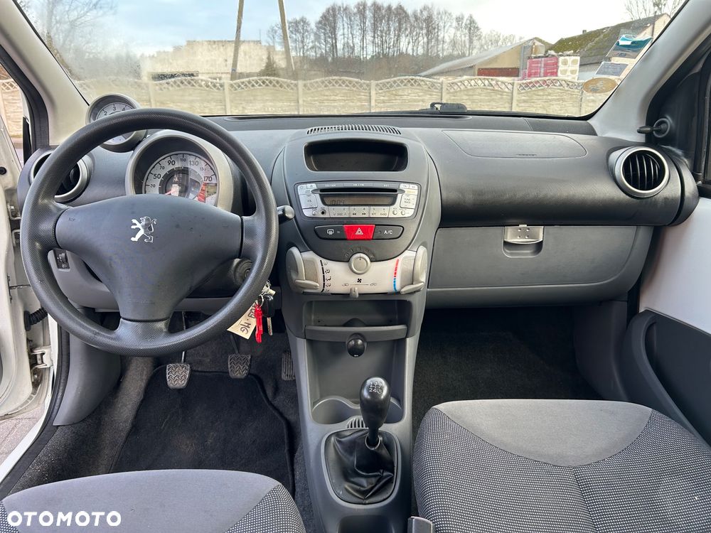 Peugeot 107 1.4 HDI Trendy - 16