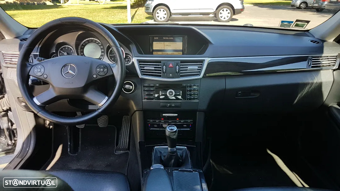 Mercedes-Benz E 250 - 6