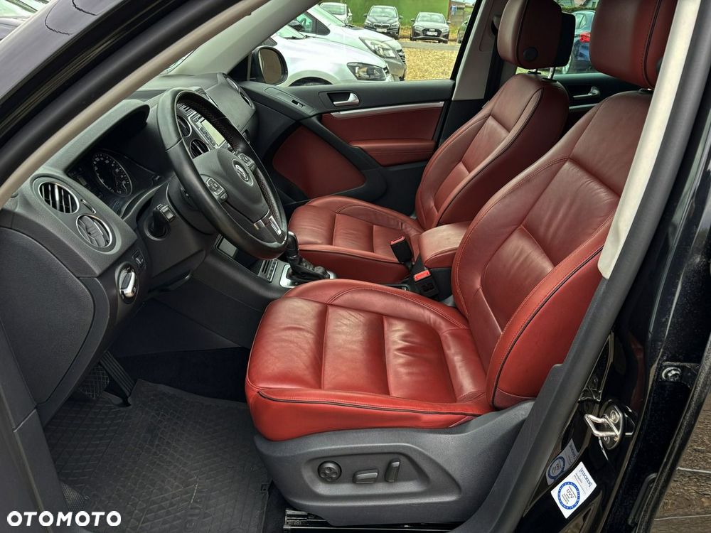Volkswagen Tiguan 2.0 TDI DPF 4Motion BlueMotion Technology DSG Exclusive - 16