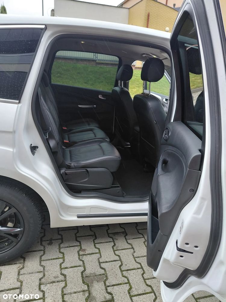 Ford S-Max 2.0 TDCi DPF Titanium X - 15