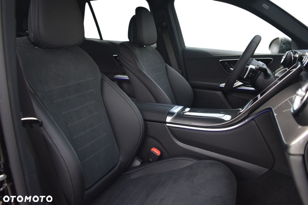 Mercedes-Benz GLC 220 d mHEV 4-Matic AMG Line - 10
