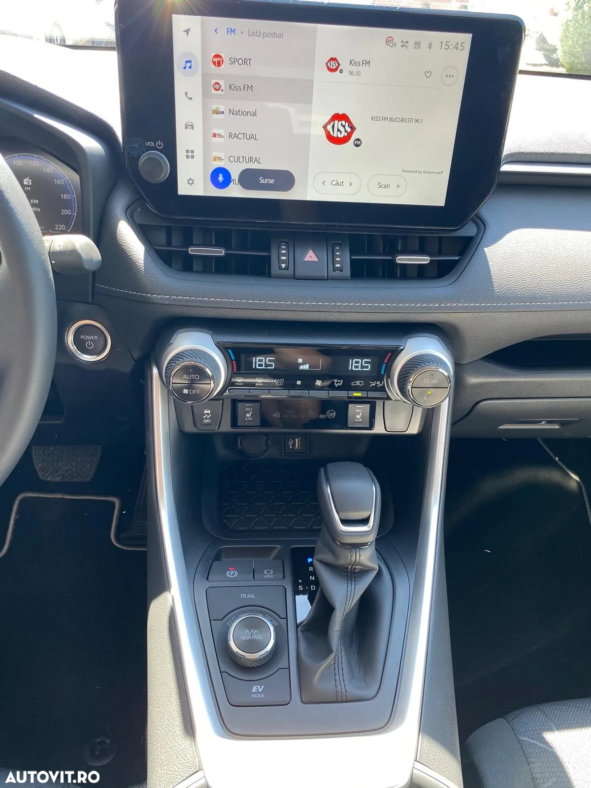 Toyota RAV4 - 10