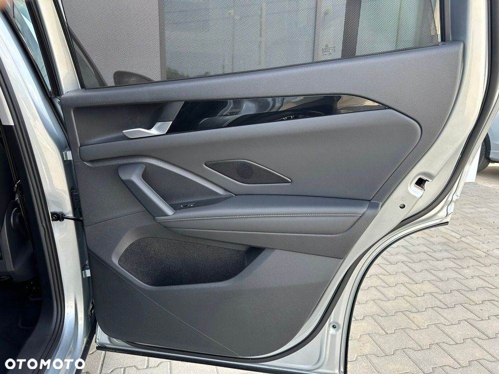 Volkswagen Tayron 1.5 eTSI mHEV Elegance DSG - 16
