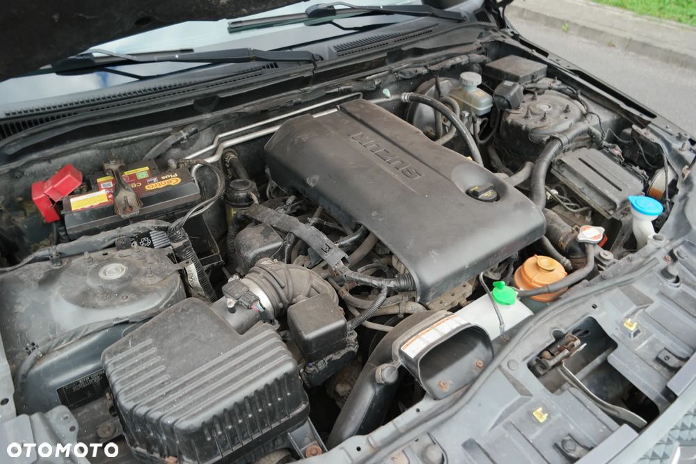 Suzuki Grand Vitara 2.4 De Luxe - 35