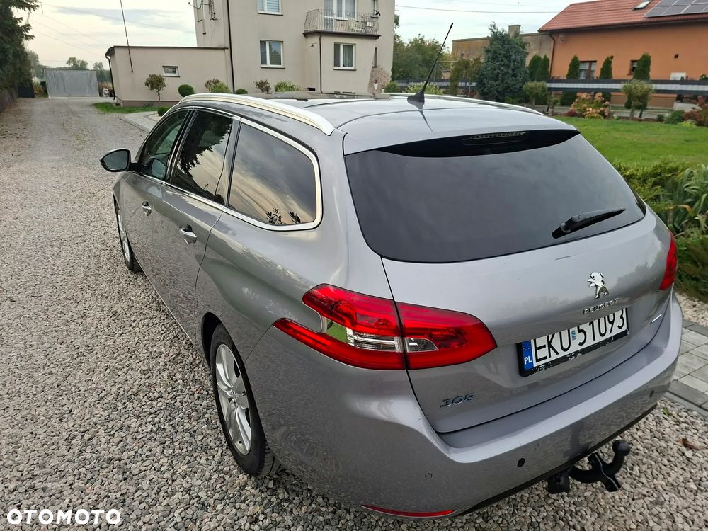 Peugeot 308 - 18