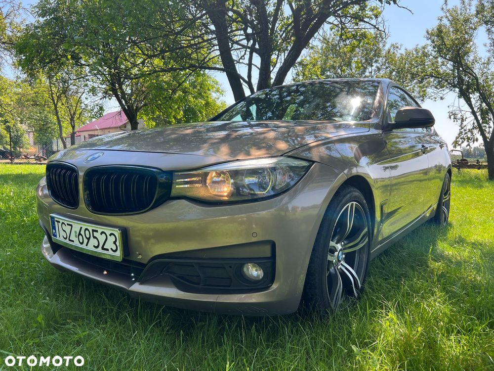 BMW 3 Series 2014 photo 2