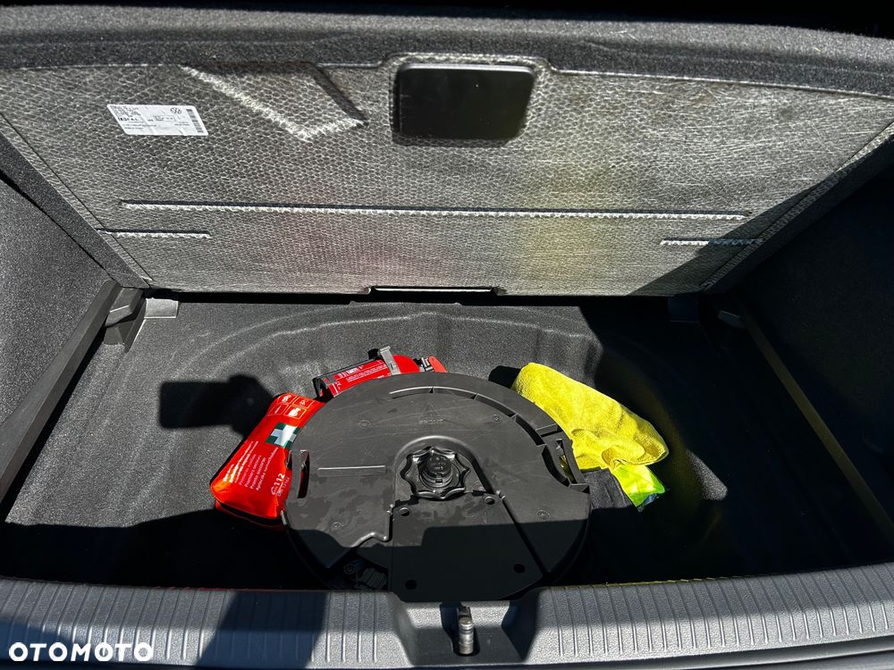 Volkswagen Golf 2.0 TSI GTI DSG - 28