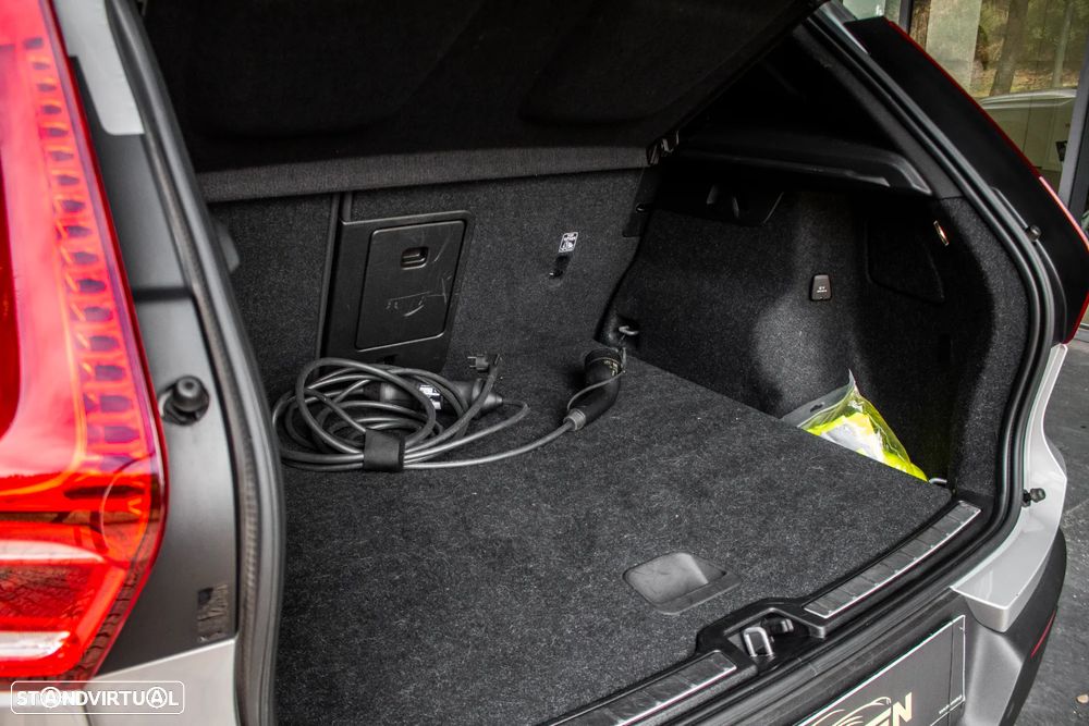 Volvo XC 40 1.5 T5 PHEV Plus Bright - 28