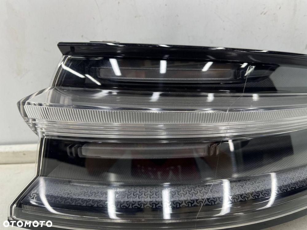 Lampa Porsche Macan I 95b LIFT 18r.- prawa tylna ORYGINALNA prawy tył 95b945092am - 15
