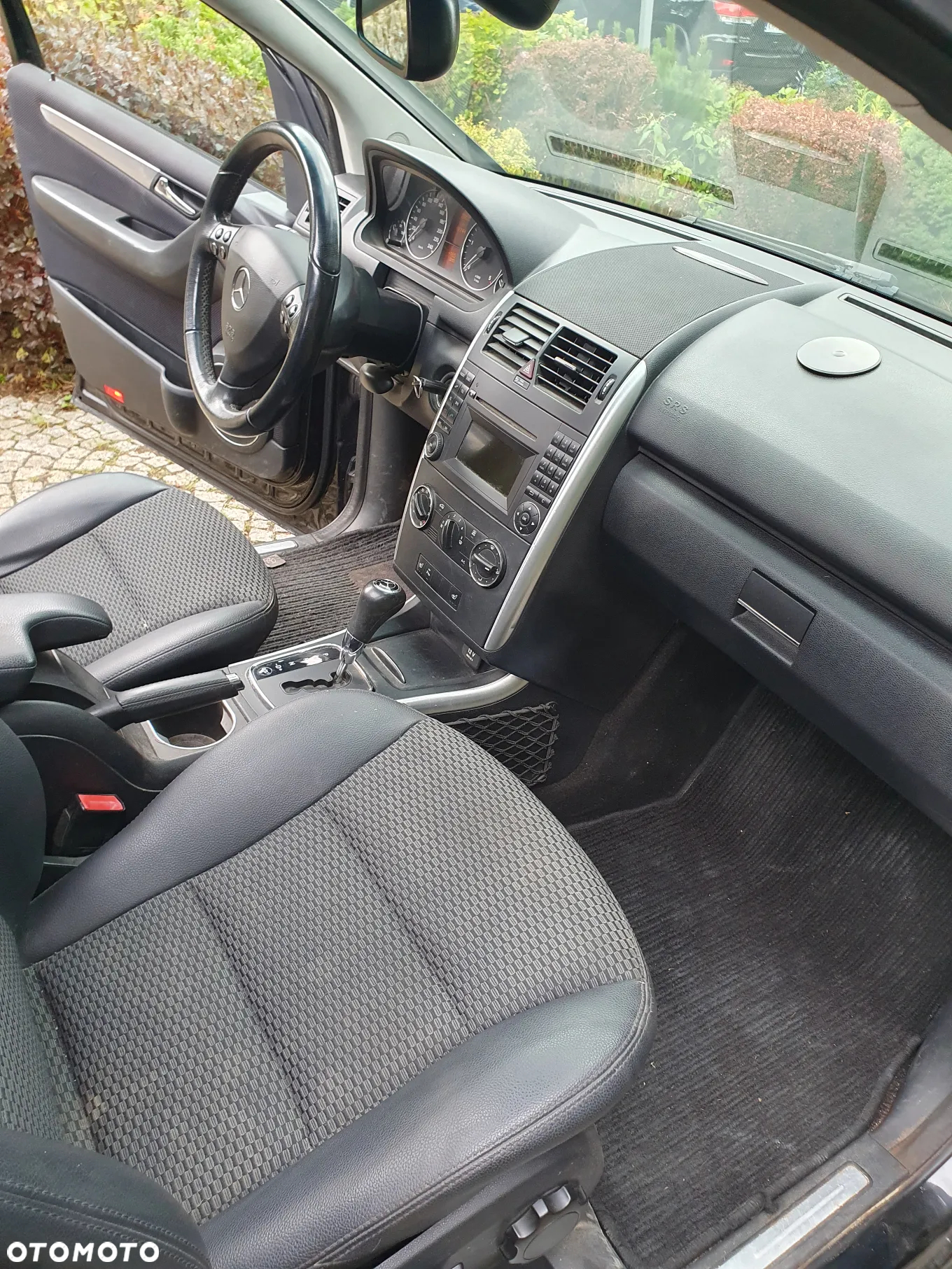 Mercedes-Benz Klasa A 180 CDI Autotronic Avantgarde - 7