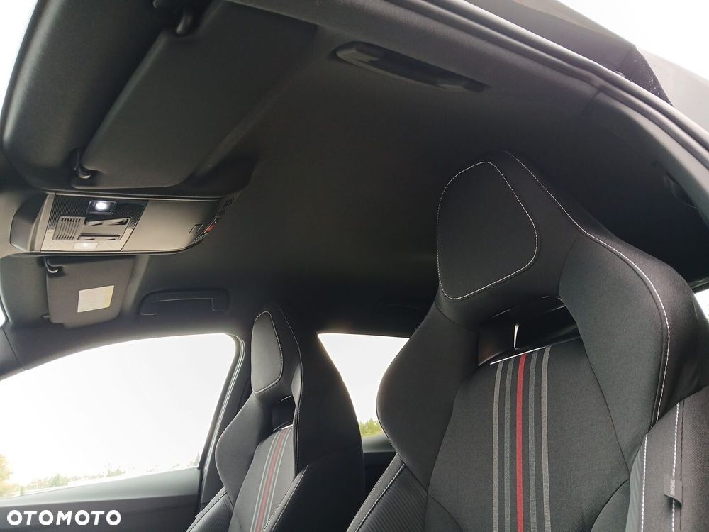 Skoda Fabia 1.0 TSI Monte Carlo DSG - 30