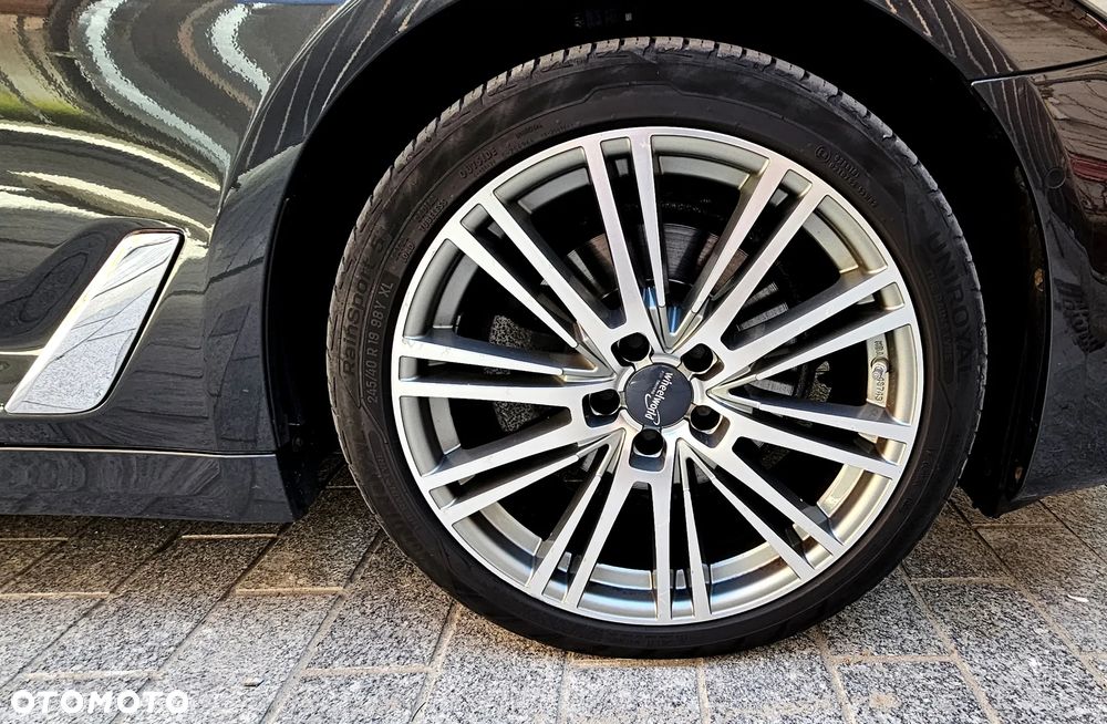 BMW Seria 5 520d xDrive MHEV Business Edition sport - 21