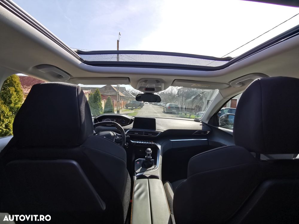 Peugeot 5008 PureTech 130 Allure - 15