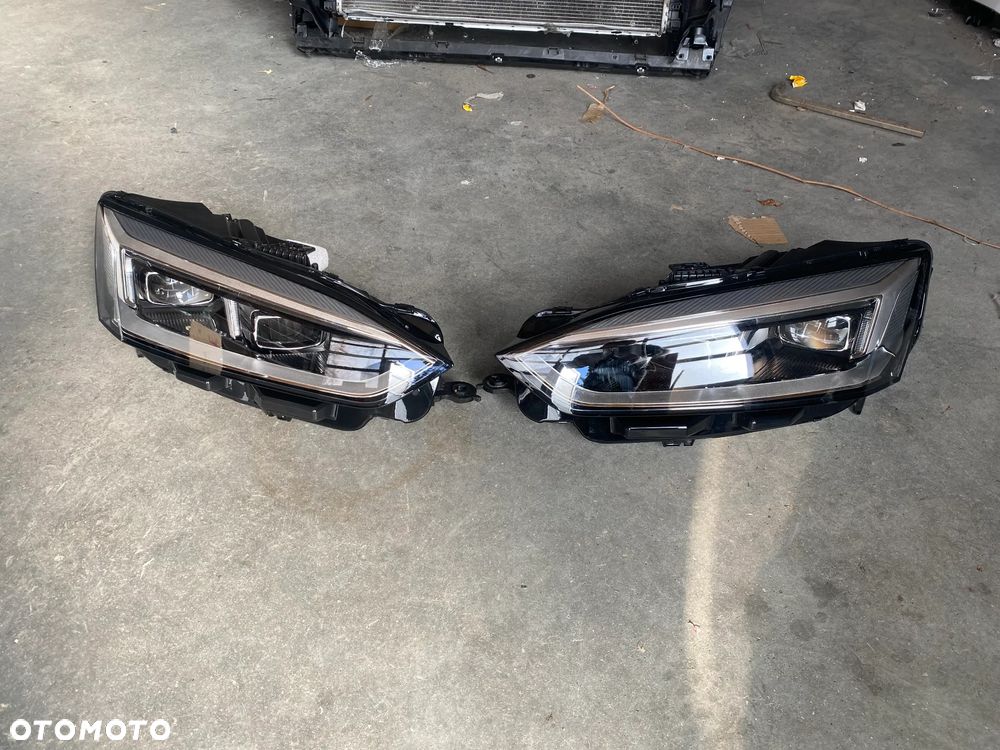 REFLEKTOER AUDI A5 2016-   8W6 941 033 D  8W6 941 034 D IDEALNE FULL LED - 1