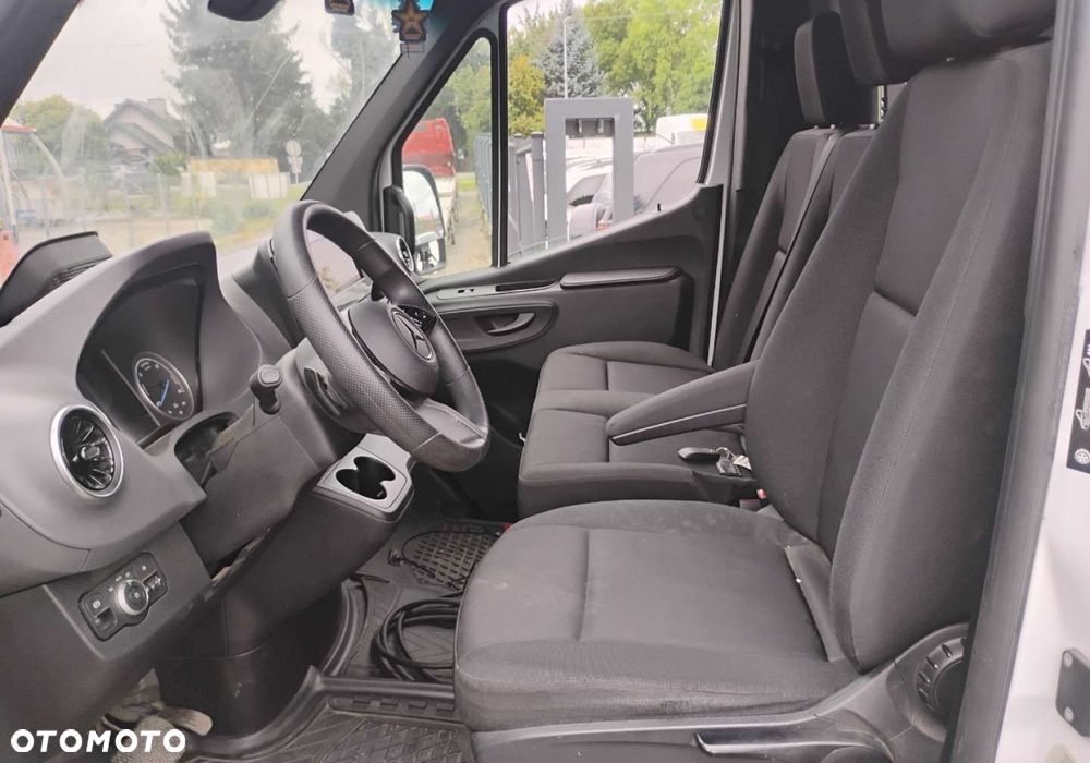 Mercedes-Benz SPRINTER 314 - 9