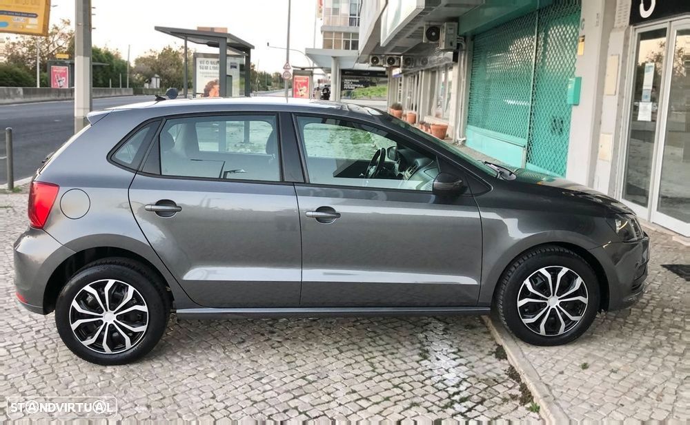 VW Polo 1.4 TDi BlueMotion - 8