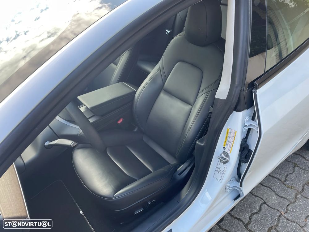 Tesla Model 3 Standard RWD - 19