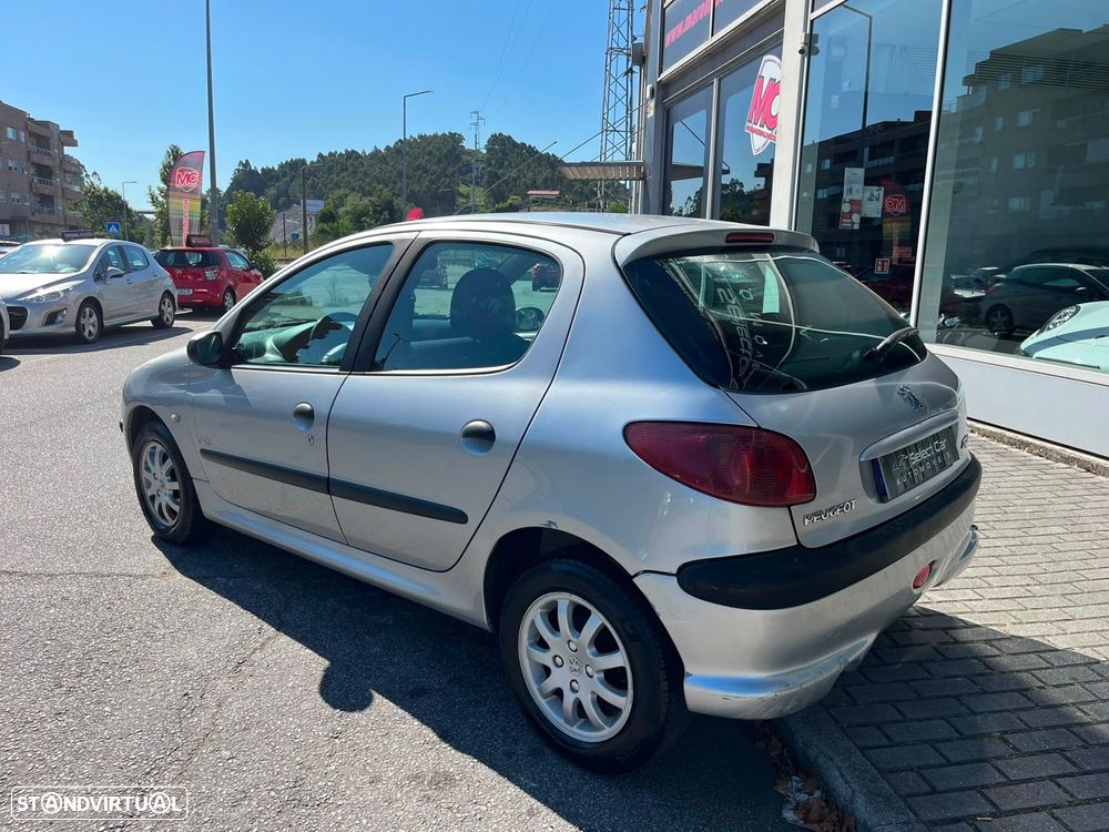 Peugeot 206 1.4 HDi XR Présence - 5