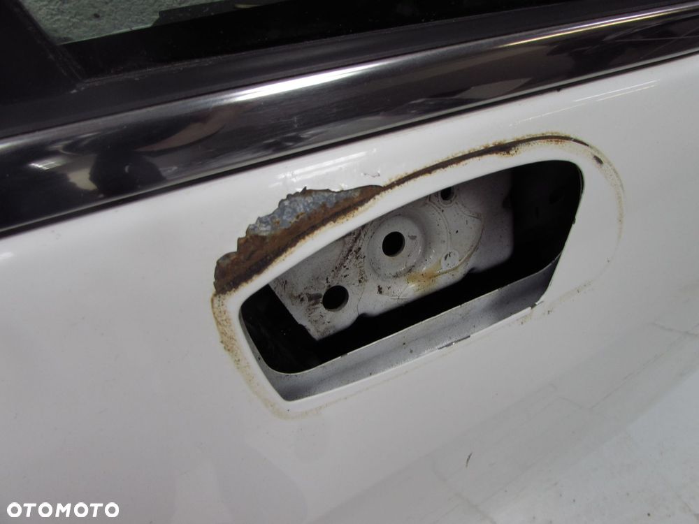 CITROEN C3 II 5 DRZWI 08-16 DRZWI PRAWY PRZOD EWPA BIALY KPL - 6