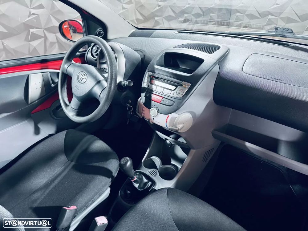 Toyota Aygo 1.0 Power Pack+AC - 19