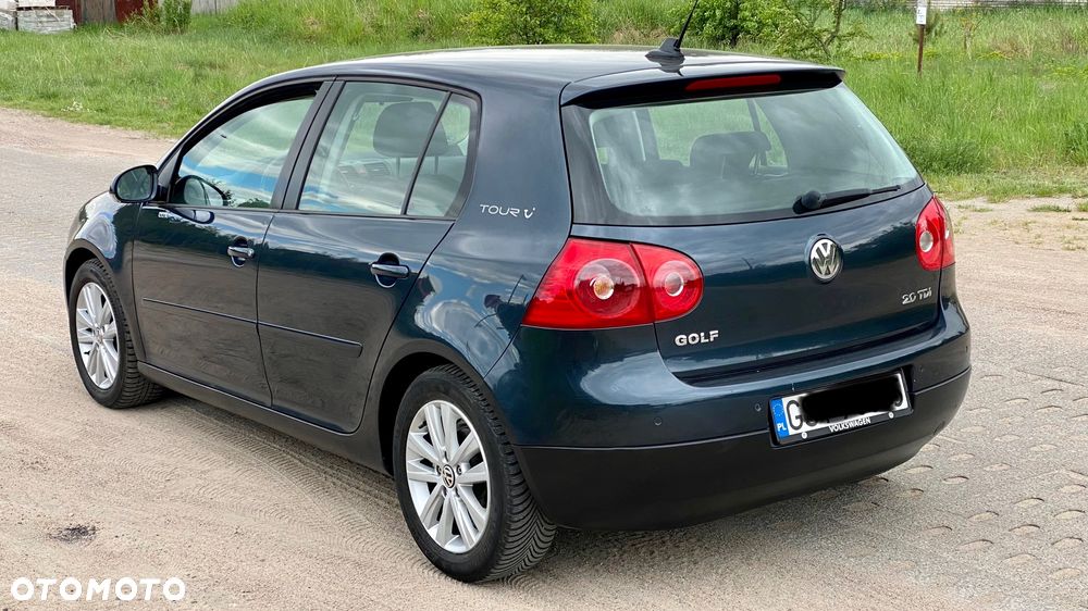Volkswagen Golf 2.0 TDI Highline - 6