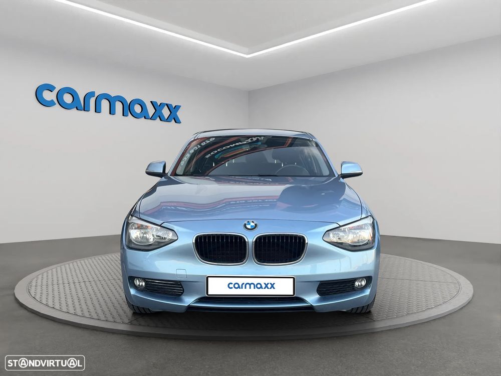 BMW 116 i Aut. Urban Line - 2