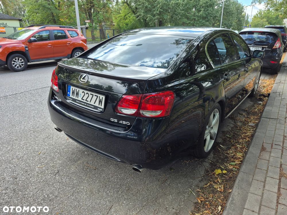 Lexus GS - 4