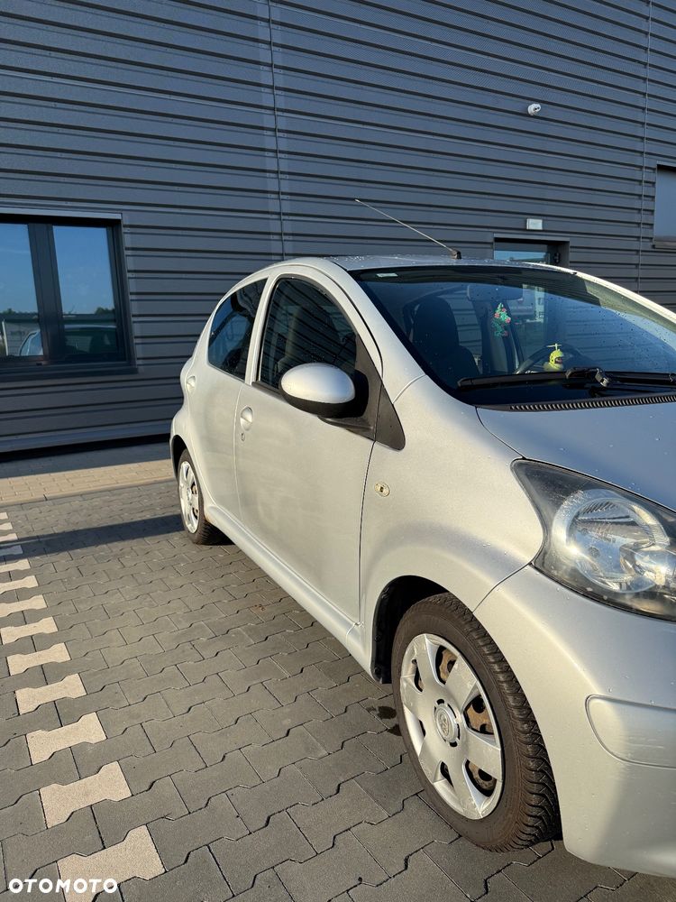 Toyota Aygo - 11