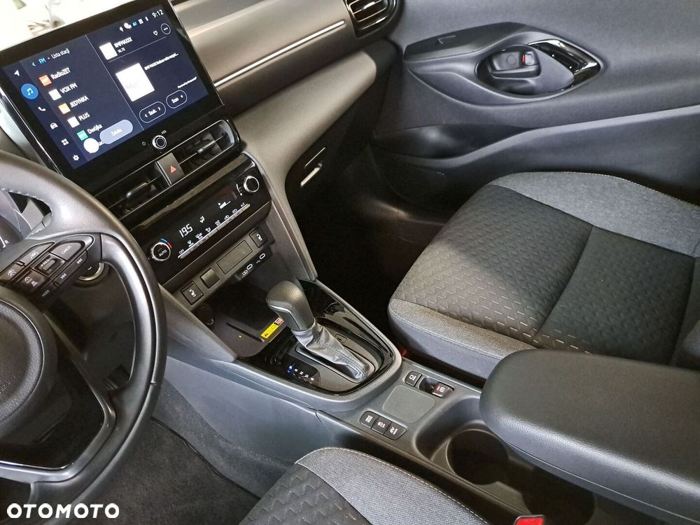 Toyota Yaris Cross Hybrid 1.5 Style - 27