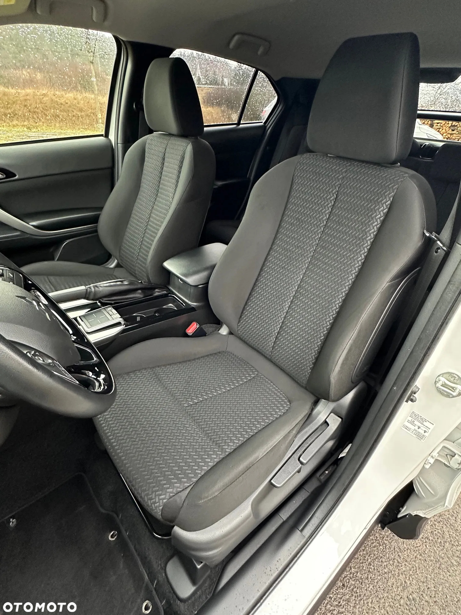 Mitsubishi Eclipse Cross 1.5 T-MIVEC (ClearTec) CVT 2WD Active+ - 32