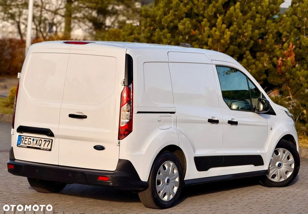 Ford Transit Connect - 18
