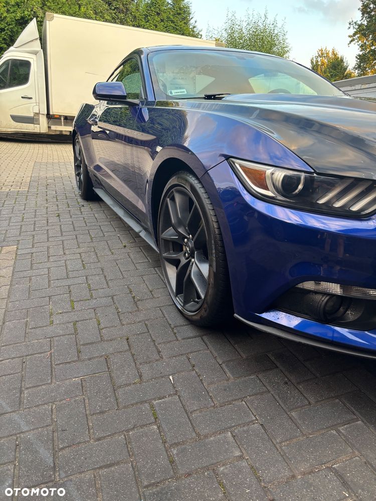 Ford Mustang - 19