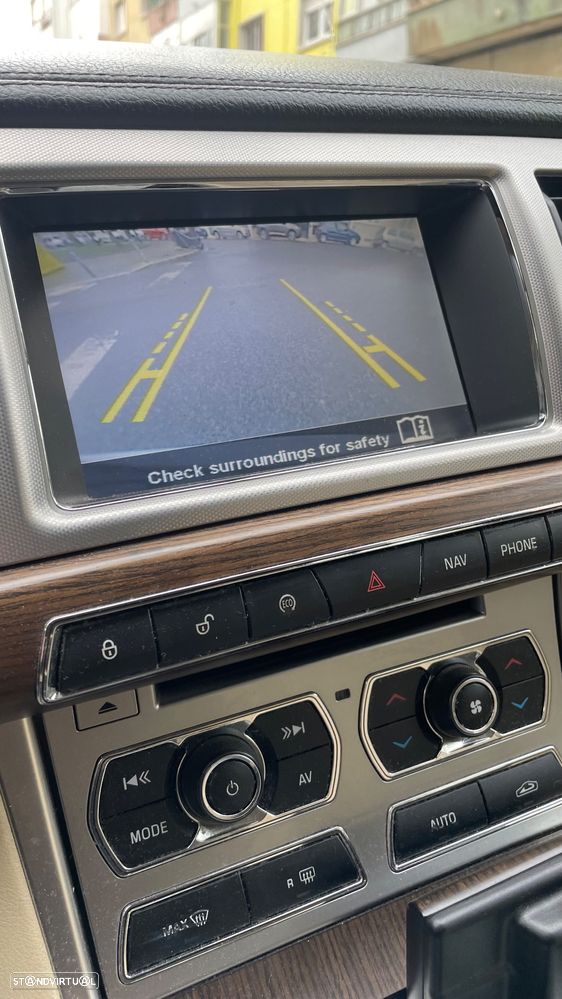 Jaguar XF Sportbrake 2.2 D Premium Luxury - 12