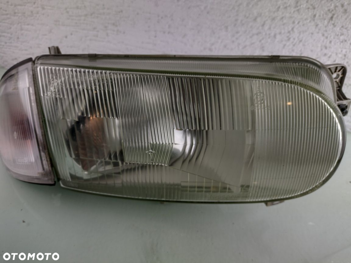 Lampa prawy przód Nissan Serena kierunkowskazy Europa wysyłka OLX - 3
