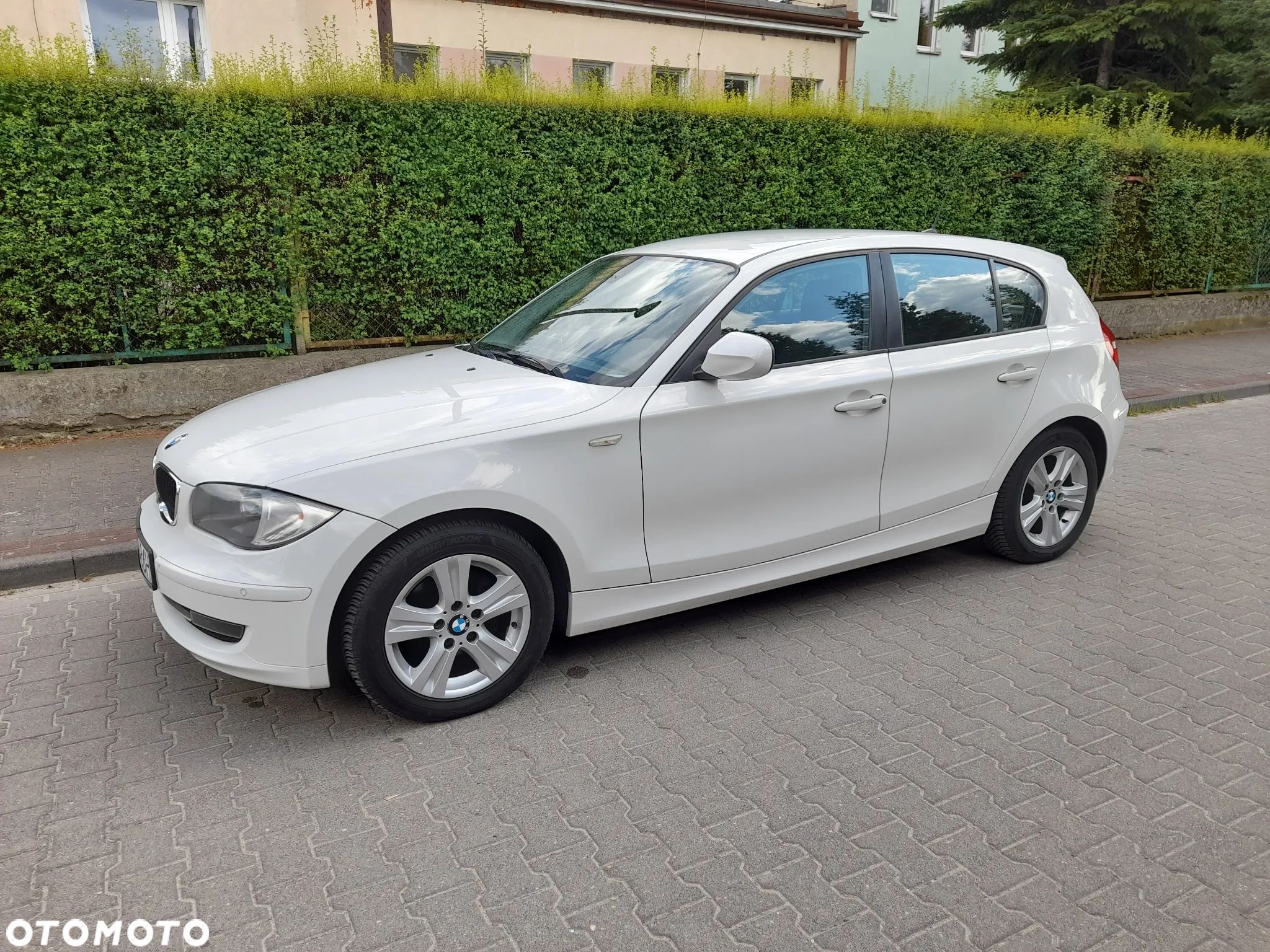 BMW Seria 1 - 1