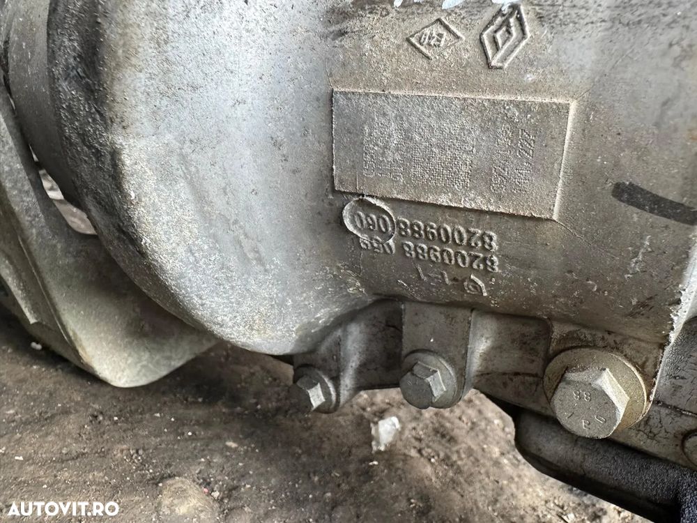 Cutie transfer Dacia Duster cod 8200988056 8200988057 1.5 dci 4x4 E5 2010-2017 - 5
