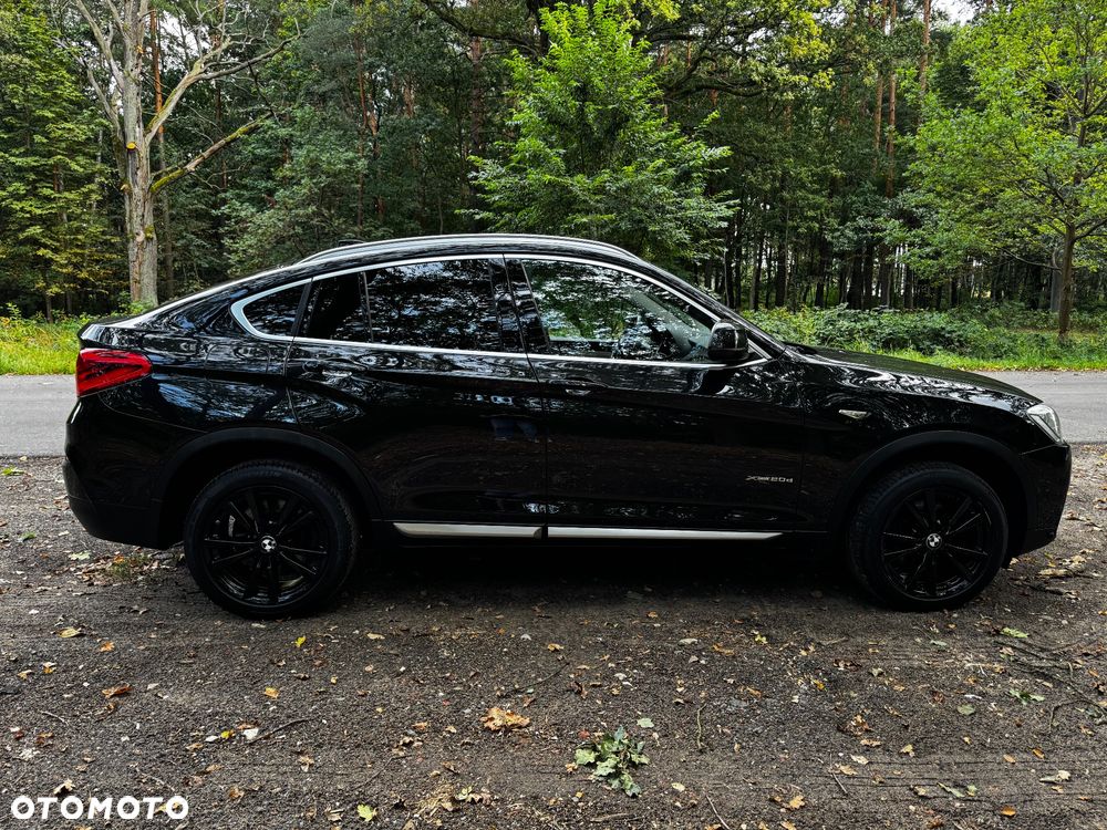 BMW X4 xDrive20d xLine - 8