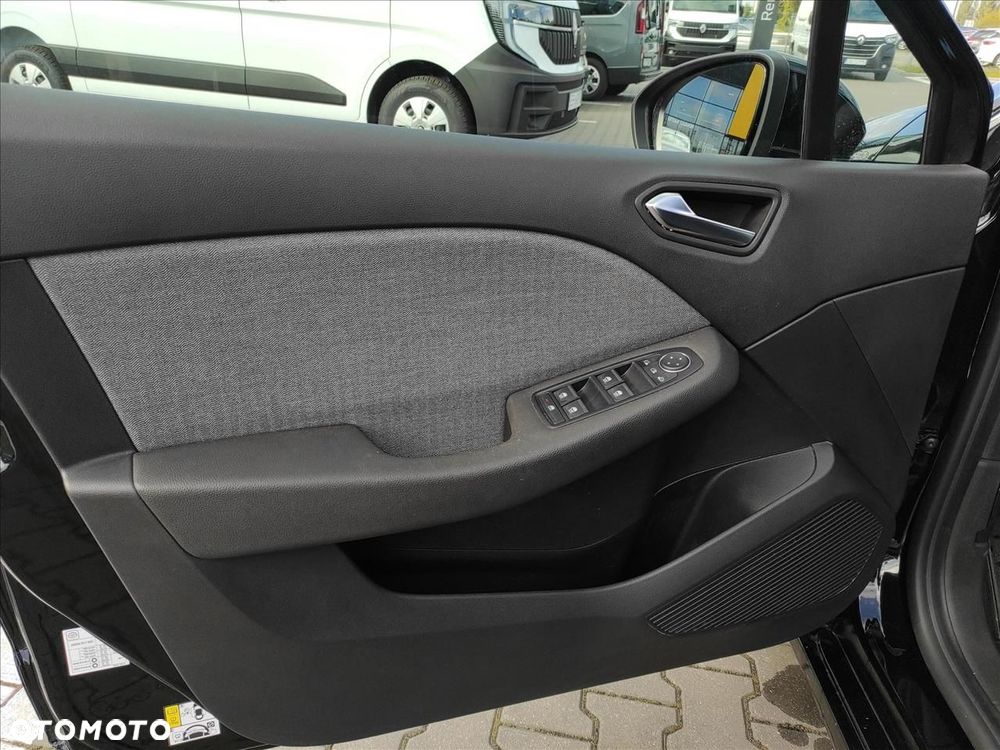 Renault Clio 1.0 TCe Techno - 10