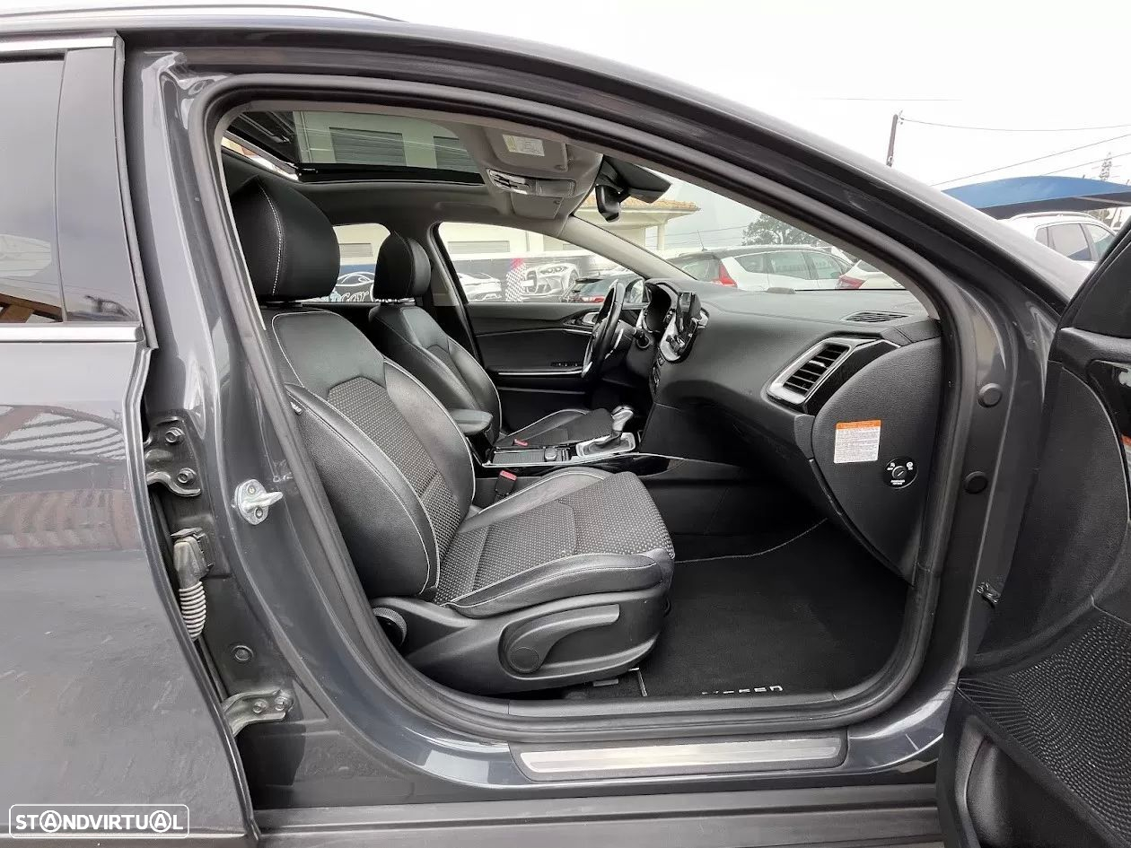 Kia XCeed 1.6 GDi PHEV Drive - 31