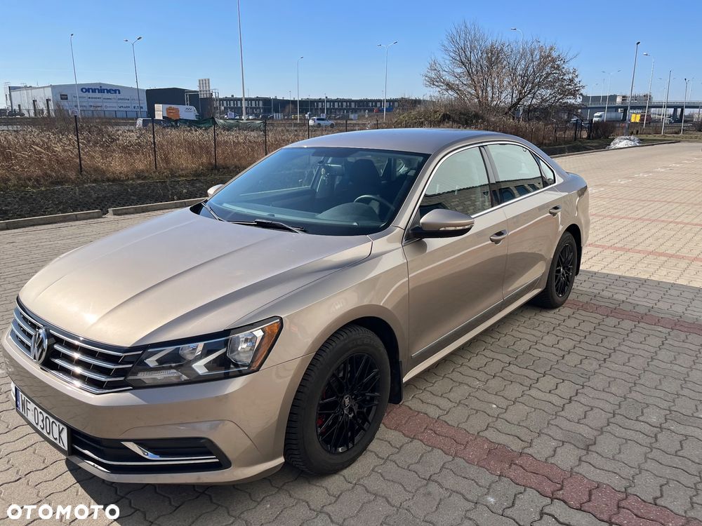 Volkswagen Passat 1.8 TSI (BlueMotion Technology) DSG Comfortline - 7