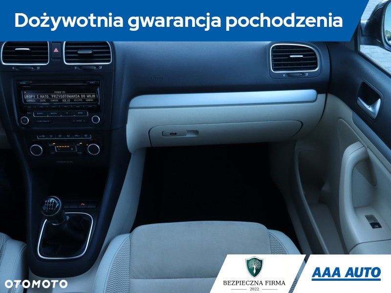 Volkswagen Golf Variant - 10