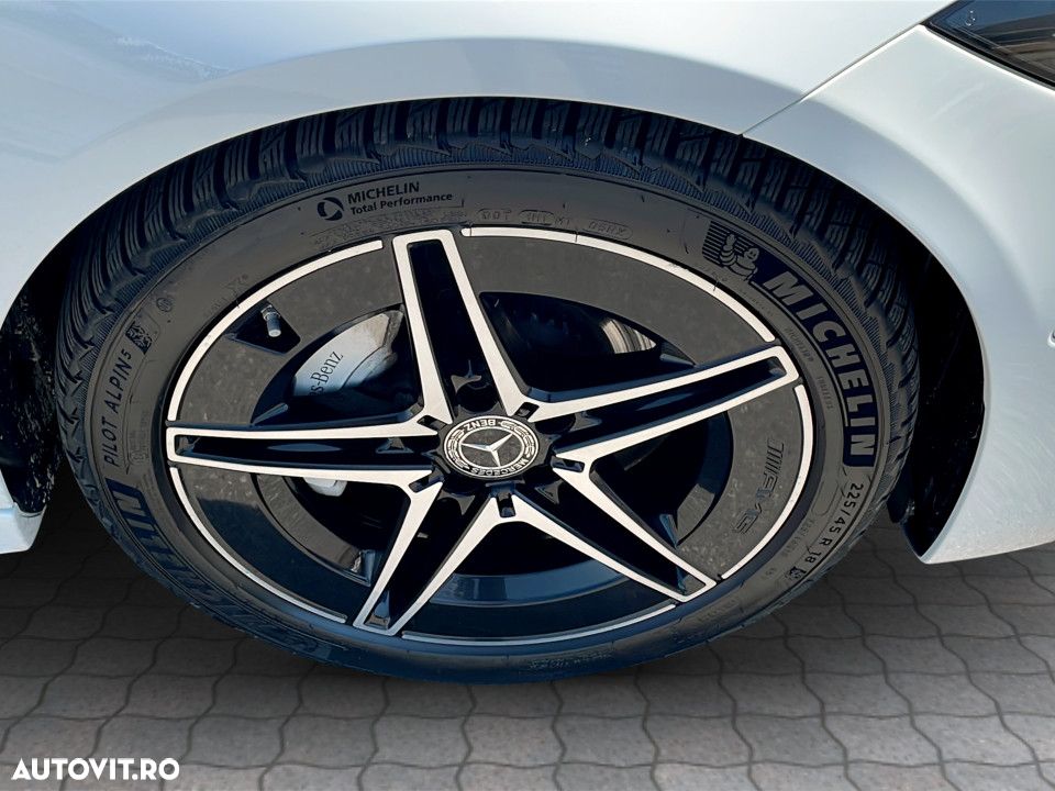 Mercedes-Benz C 200 MHEV 4MATIC - 11