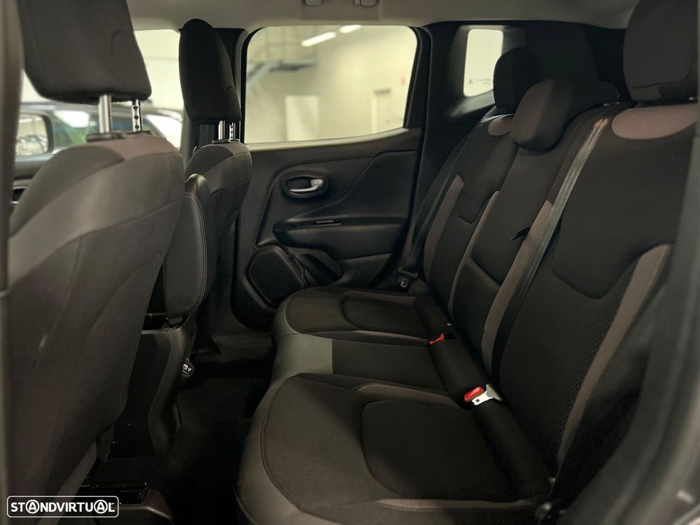 Jeep Renegade 1.0 T Limited - 14