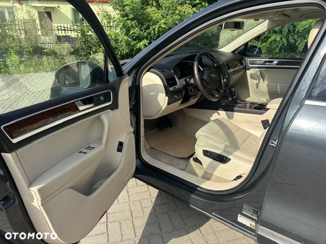 Volkswagen Touareg 3.6 V6 FSI BMT - 15
