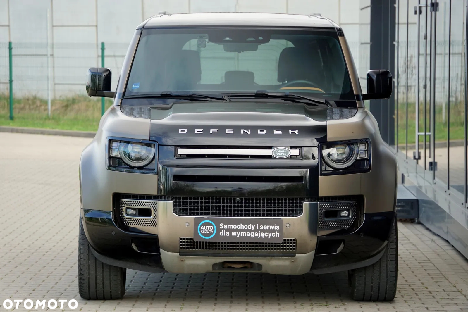 Land Rover Defender 110 P400 X - 3