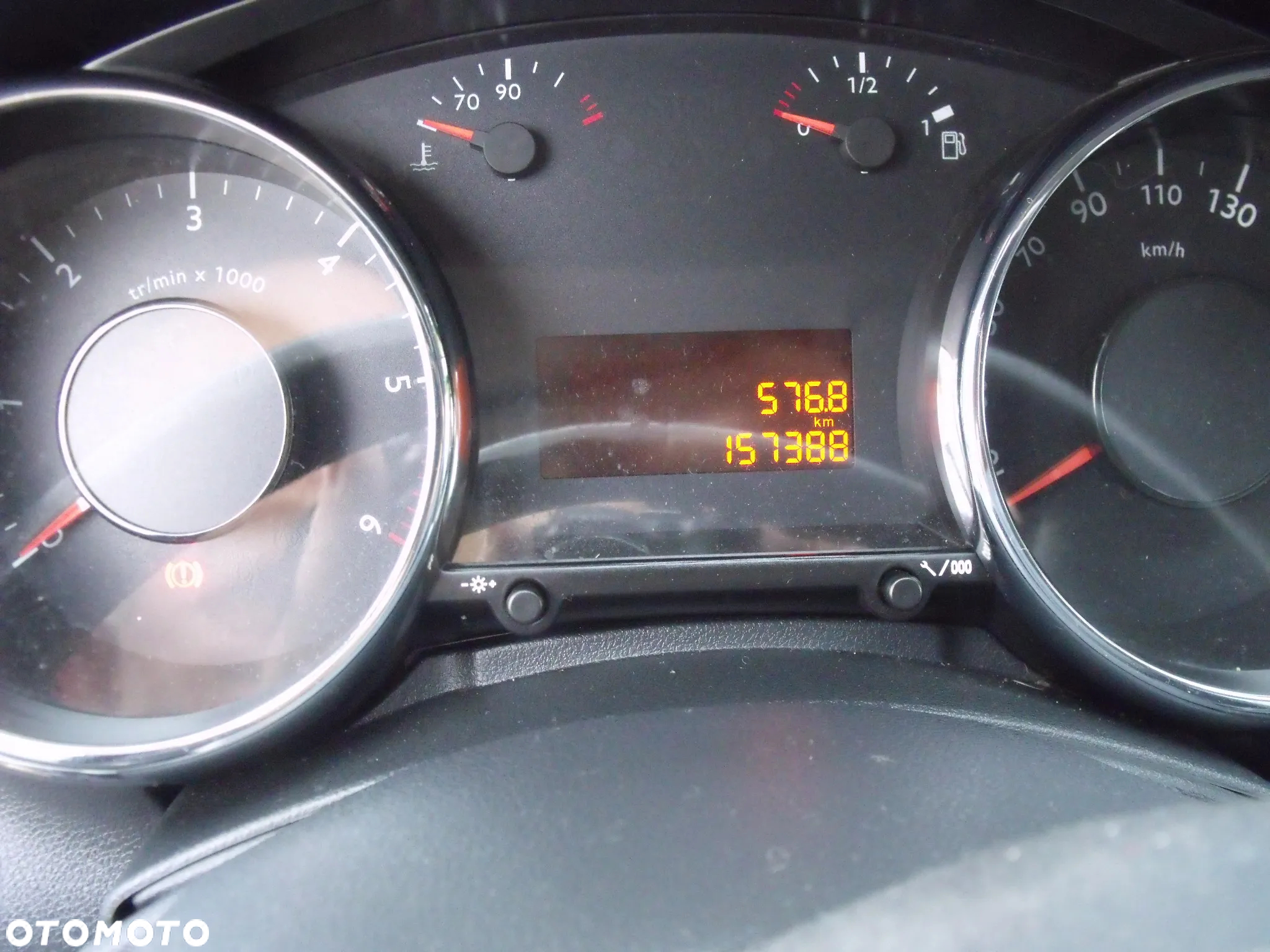 Peugeot 5008 1.6 HDi Premium - 10